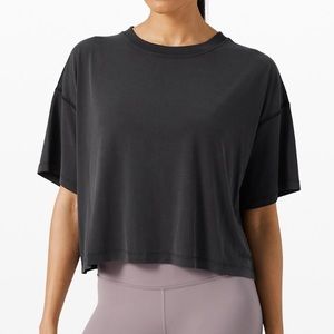 Lululemon Ease of it all tee